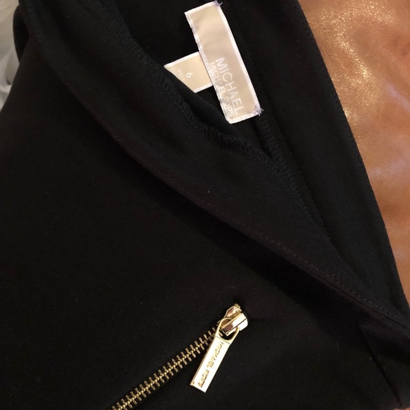 Michael Kors Black Skirt - Picture 3 of 5